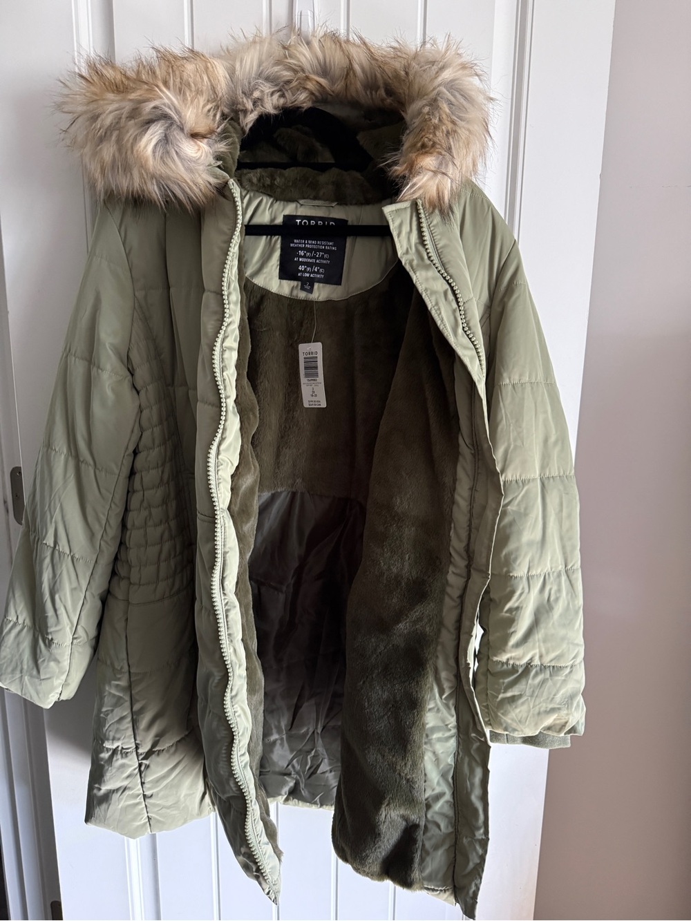 Torrid Olive Green Faux-Fur Trim flare Puffer Jacket size 2 - Picture 10 of 16